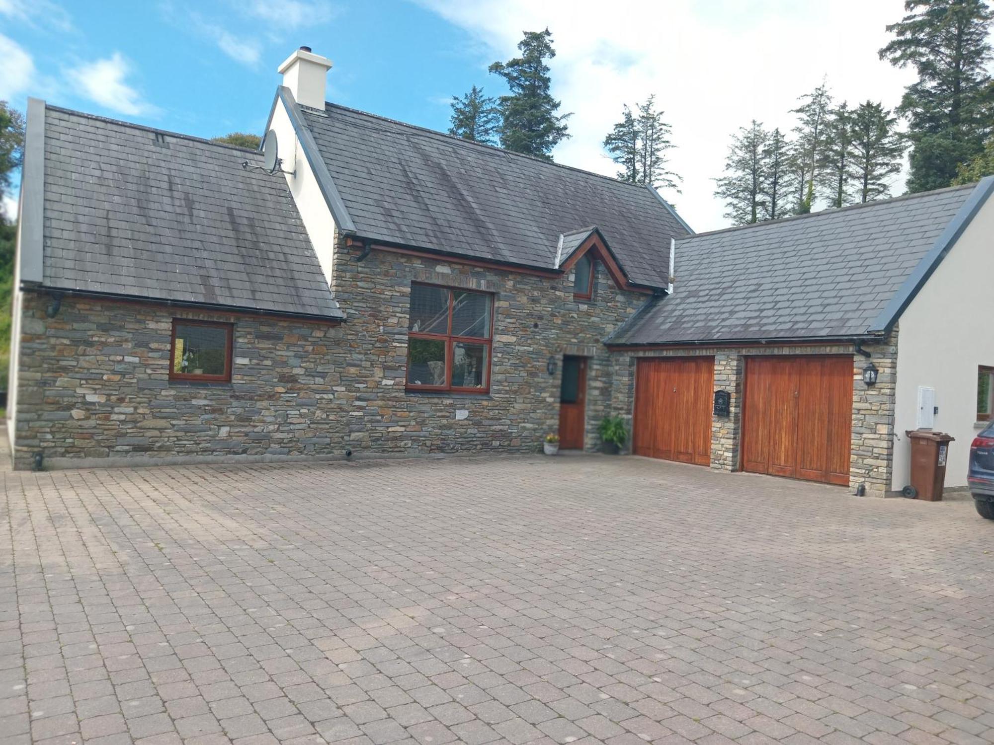 Coastal Village Retreat Castletownshend Exterior foto